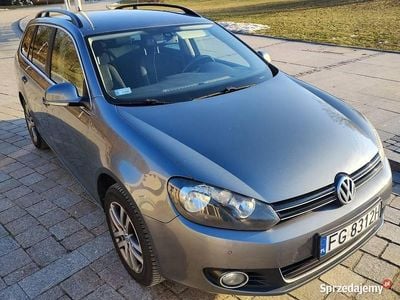 Grafitowy Używany 2013 VW Golf VII Highline Kombi | 22 222 zł (Super Cena)