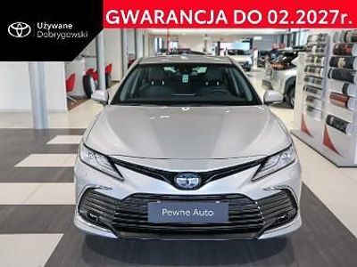 Srebrny Używany 2022 Toyota Camry Executive Sedan/Limuzyna | 159 850 zł