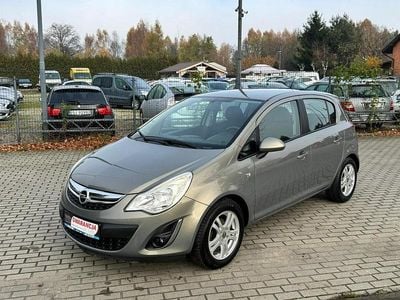 Używany Opel Corsa 85 KM (62 kW) 2013 Beżowy (metalik) Hatchback