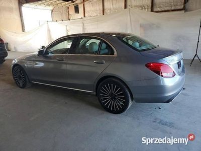 Mercedes C300