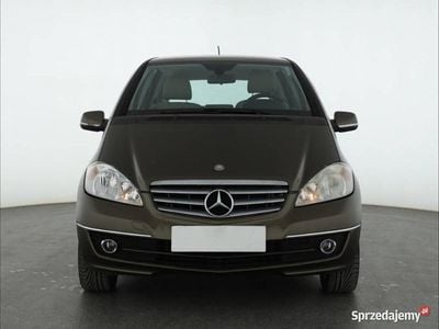 Używany Mercedes A160 2010 Brązowy Hatchback
