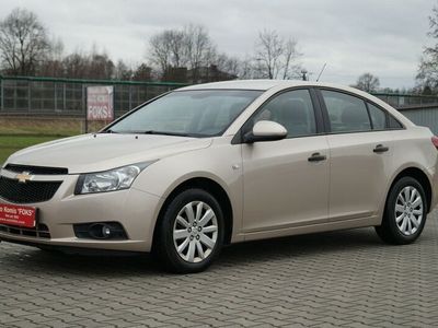 używany Chevrolet Cruze 1.8dm 1 796KM 2011r. 207 000km