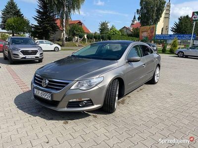 Beżowy Używany 2009 VW Passat Coupe | 32 900 zł (Dość drogi)