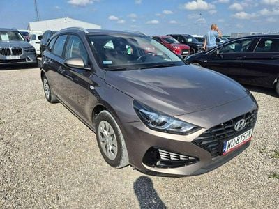 Brązowy Używany 2022 Hyundai i30 Kombi | 33 250 zł