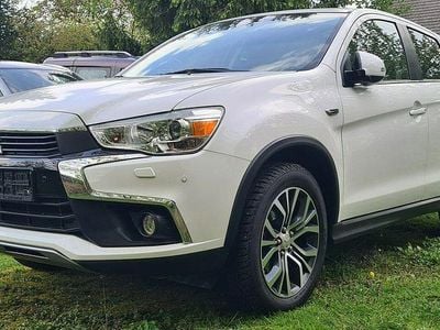 Używany Mitsubishi ASX Instyle 117 KM (86 kW) 2018 Biały SUV