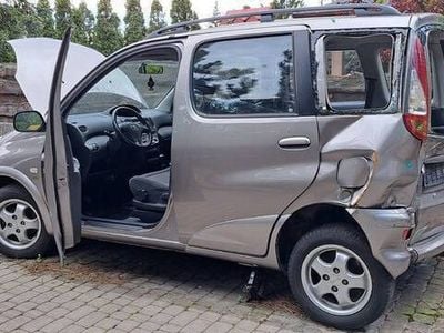 Używany Toyota Yaris 87 KM (63 kW) 2003 Kombi