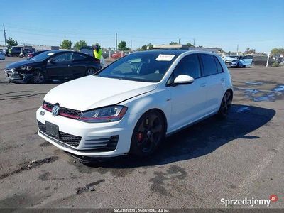Biały Używany 2016 VW Golf VII GTI Hatchback | 32 000 zł