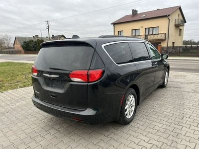Czarny (metalik) Używany 2020 Chrysler Pacifica SUV | 54 800 zł