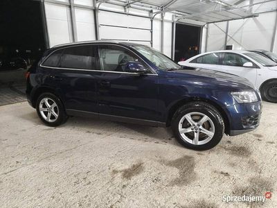 Używany Audi Q5 2009 Granatowy SUV