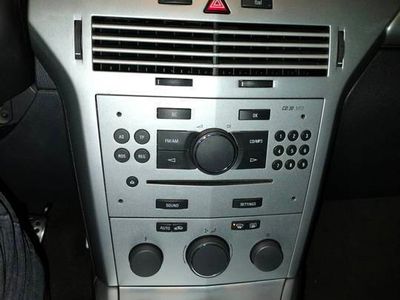 używany Opel Astra 2008 Sport 9500