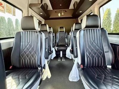 Biały Używany 2023 Mercedes Sprinter Van | 99 900 zł