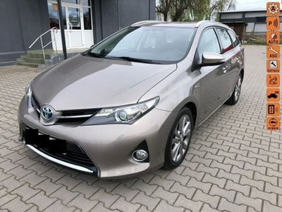 Toyota Auris Hybrid