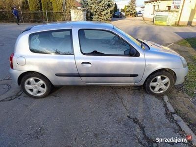 Używany Renault Clio II Campus 2008