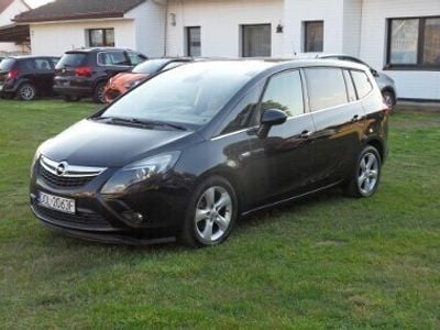 Czarny Używany 2012 Opel Zafira Minivan | 29 900 zł (Drogi)