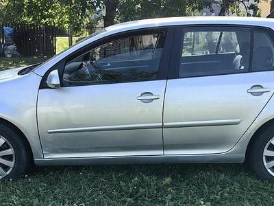 Srebrny Używany 2007 VW Golf V Hatchback | 11 500 zł (Uczciwa cena)