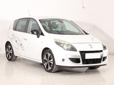 Używany Renault Scénic III 131 KM (96 kW) 2011 Biały Minivan