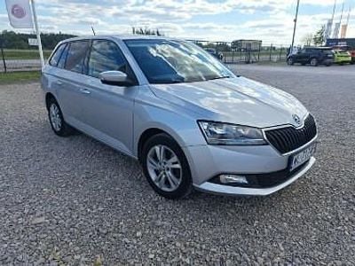 Srebrny Używany 2020 Skoda Fabia Kombi | 18 557 zł (Super Cena)