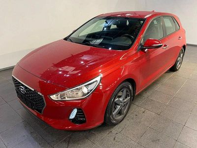 Bordowy Używany 2017 Hyundai i30 Hatchback | 55 000 zł (Uczciwa cena)