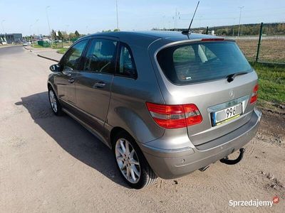 używany Mercedes B170 W245