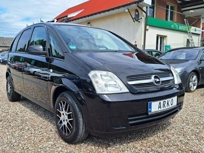 Czarny (metalik) Używany 2004 Opel Meriva Minivan | 11 900 zł (Drogi)