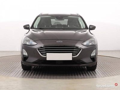 Szary Używany 2020 Ford Focus Kombi | 52 999 zł (Uczciwa cena)