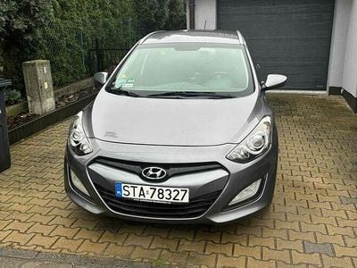 Używany Hyundai i30 2014 Szary Kombi