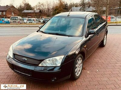 używany Ford Mondeo 2.5dm 205KM 2002r. 235 213km