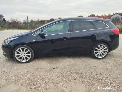 Czarny Używany 2015 Kia Ceed Hatchback | 29 000 zł (Uczciwa cena)
