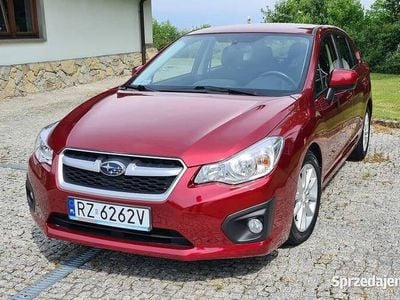Używany Subaru Impreza Premium 2014 Czerwony Sedan/Limuzyna