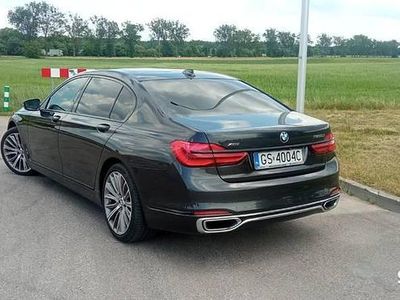 używany BMW 750L Seria 7 i xDrive 450KM
