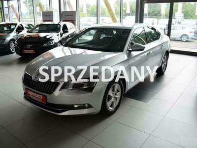 używany Skoda Superb hatchback