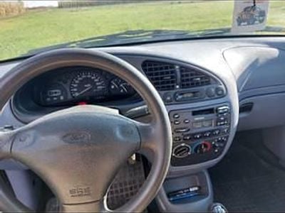 Używany 1998 Ford Fiesta | 2400 zł