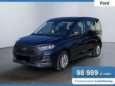Niebieski Używany 2024 Ford Tourneo Kombi | 121 756 zł