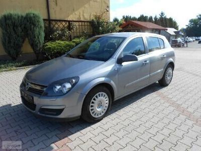 Szary Używany 2005 Opel Astra Hatchback | 11 900 zł (Drogi)