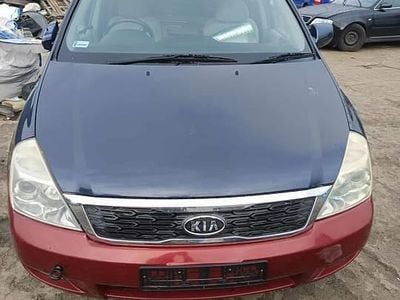 Używany Kia Carnival 2006 Minivan