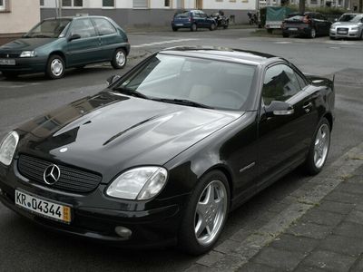 używany Mercedes SLK200 czarny, cena 25 000