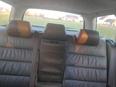 Używany Audi A6 2003 Czarny Kombi