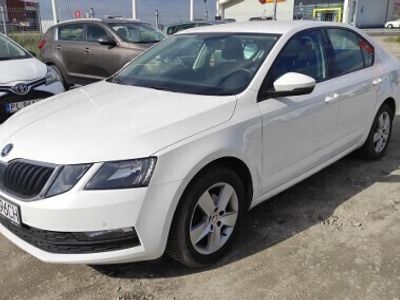 Biały Używany 2018 Skoda Octavia Active Hatchback | 55 950 zł