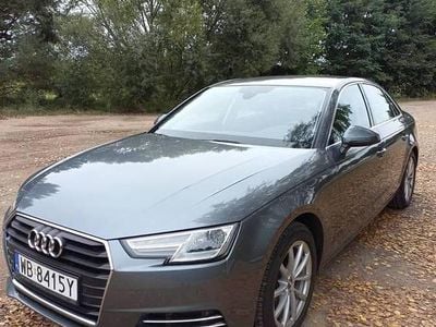 Używany Audi A4 2016 Szary Sedan/Limuzyna