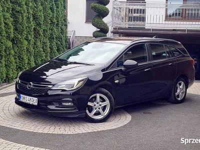 Używany Opel Astra 110 KM (80 kW) 2018 Czarny (metalik) Kombi