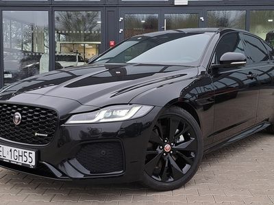 Używany Jaguar XF R-Dynamic 2022 Metalik: ultimate black Sedan/Limuzyna