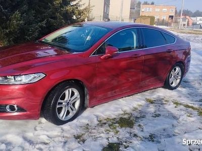 Używany Ford Mondeo 2014 Wiśniowy Hatchback