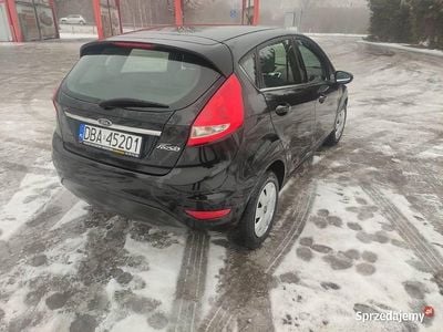 Używany Ford Fiesta 2009 Czarny Hatchback