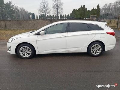 Używany Hyundai i40 135 KM (99 kW) 2014 Biały Kombi