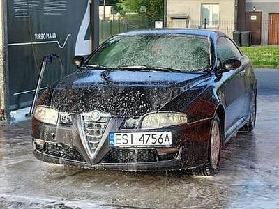 Szary Używany 2006 Alfa Romeo GT Coupe | 3999 zł