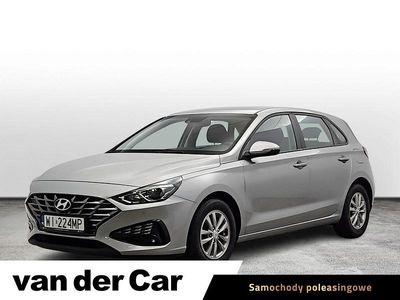 Używany Hyundai i30 120 KM (88 kW) 2022 Srebrny Hatchback