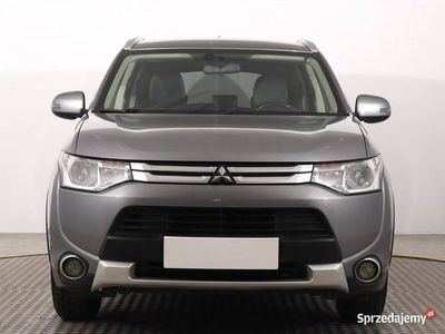 Używany Mitsubishi Outlander 150 KM (110 kW) 2015 Szary SUV