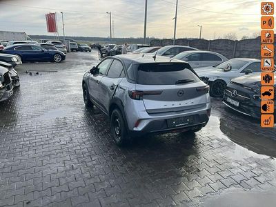 Używany Opel Mokka 130 KM (95 kW) 2025 Srebrny SUV