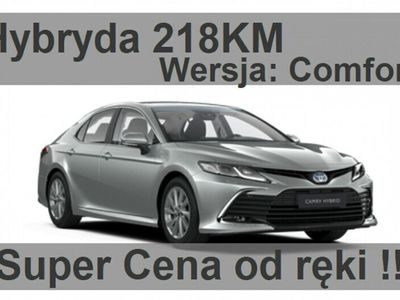 Używany Toyota Camry Comfort 218 KM (160 kW) 2023 Srebrny (metalik) Sedan/Limuzyna