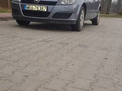 używany Opel Astra 1.7 CDTI 101KM